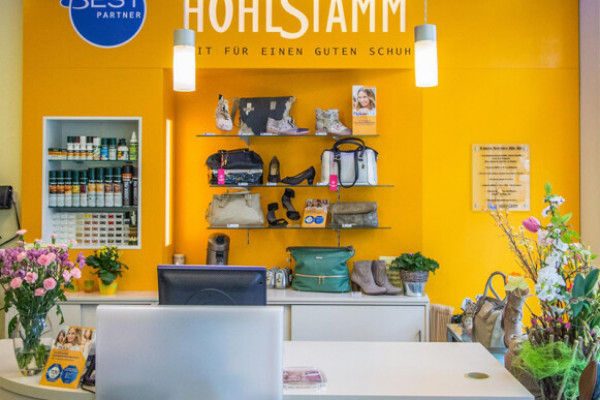 Schuhhaus Hohlstamm