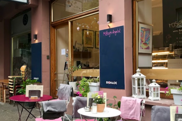 Roseli Cafe