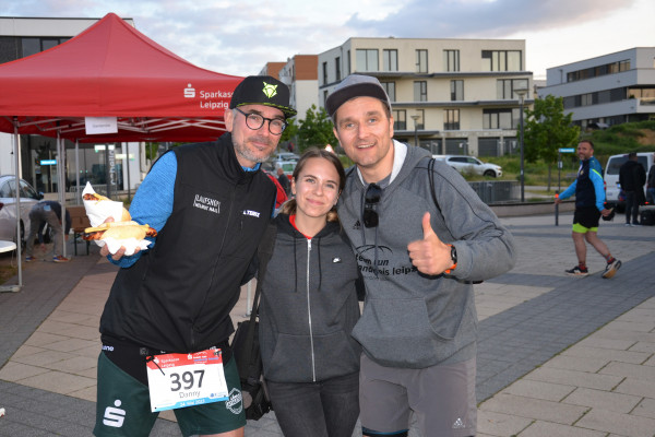 LAUFSHOP HAAS #haashilft!